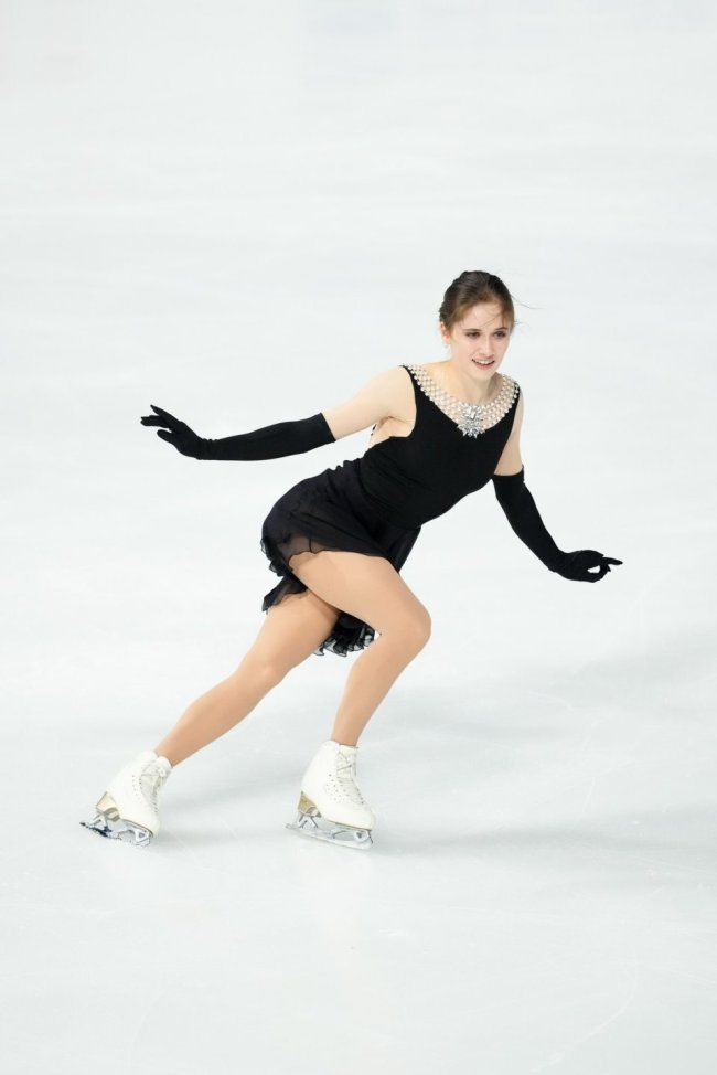 关于惊艳表现引发关注，赛场亮点频现的信息