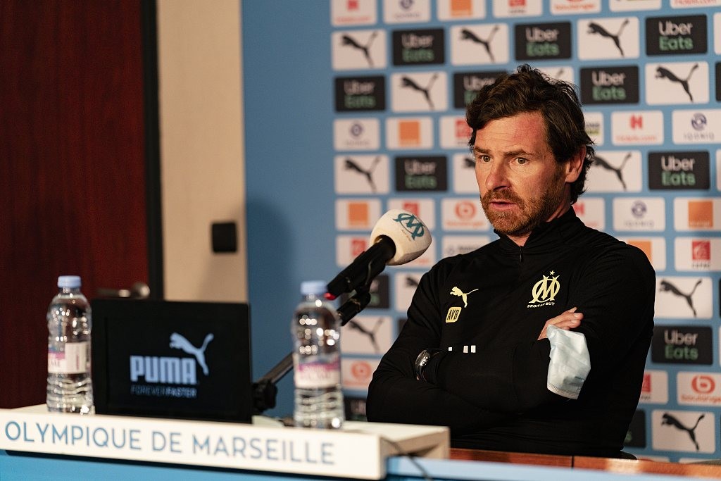 马赛教练组公开批评球员训练态度，要求重视的简单介绍